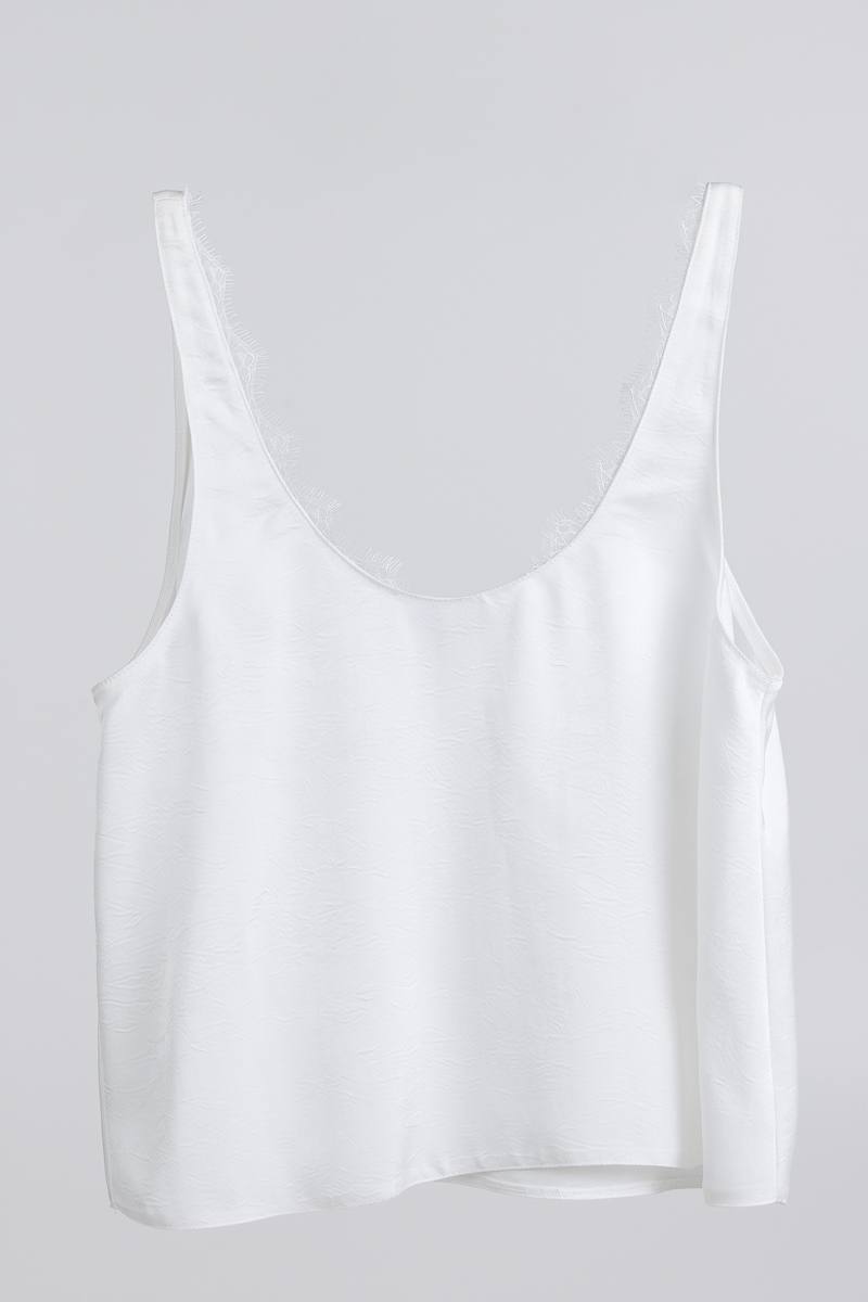 Evoto Satin top with lace - Image 3